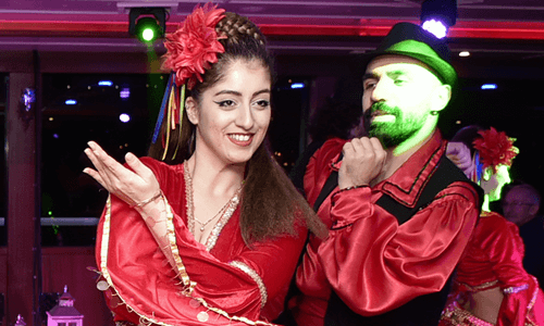 istanbul-package-tour-bosphorus-dinner-cruise